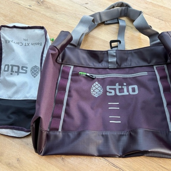 Stio | Bags | Brand New Stio Basin Bag 35l | Poshmark